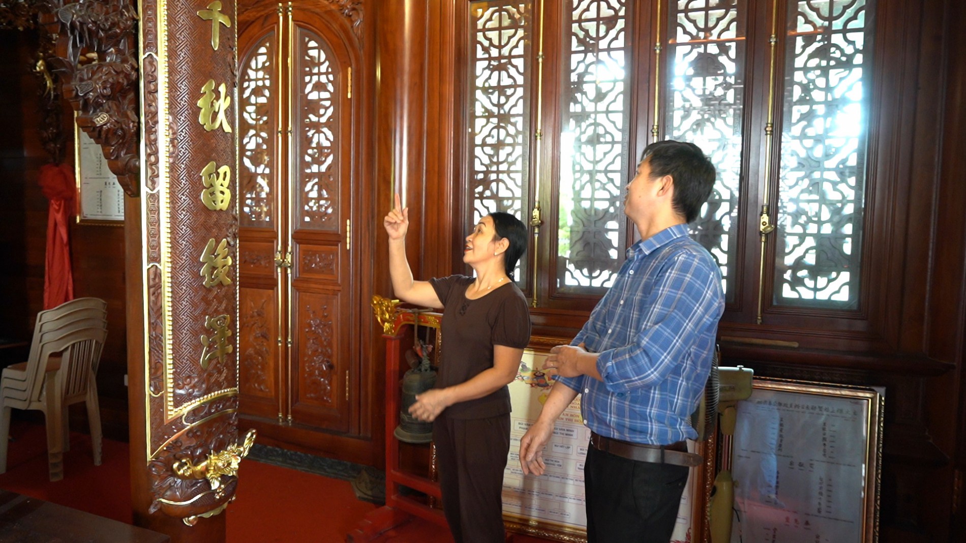 Thiet-ke-nha-go
