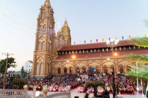 Xương Điền| Thiết Kế Thi Công Ngôi Nhà Thờ Gỗ Giá Trị Hàng Trăm Tỷ Đồng